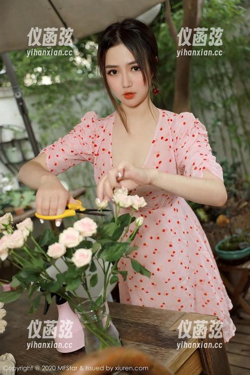 MFStar模范学院-李颖煊baby MFStar模范学院 - 在李颖煊baby镂空美图合集里,找到了点不一样的灵感呢