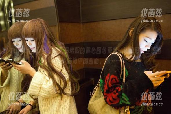 TuiGirl推女郎 - 今天郑瑞熙的黑色图包更新，让我忍不住想描绘一下脑海中的画面，嘿……