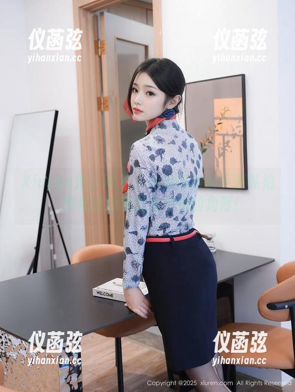 Xiuren秀人网 - Zoe柚柚的水手服私拍，图包你压根想象不到的角度！