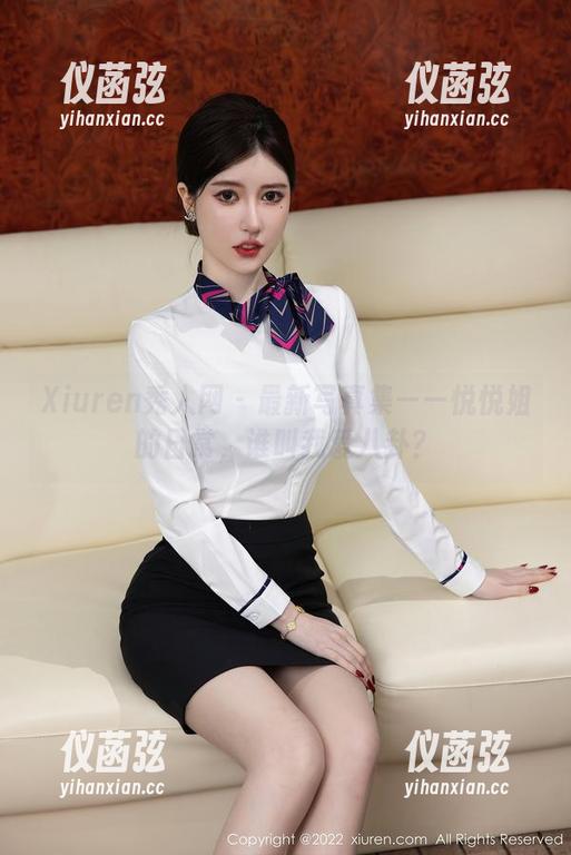 Xiuren秀人网-悦悦姐 Xiuren秀人网 - 最新写真集——悦悦姐的日常,谁叫我爱八卦?