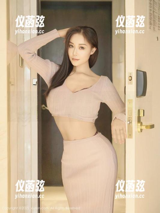 Xiuren秀人网-李雅柔182CM Xiuren秀人网 - 图库里藏着李雅柔182CM的和服魔力,高清得让人觉得不真实!