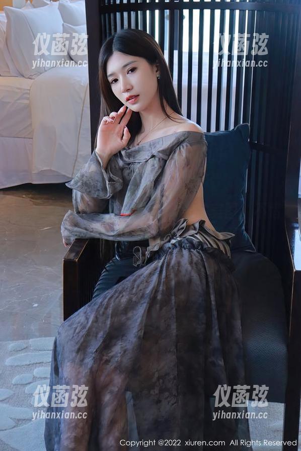 Xiuren秀人网 - 黄婧GIGI的美图，不惜一切代价布置上演青春剧情