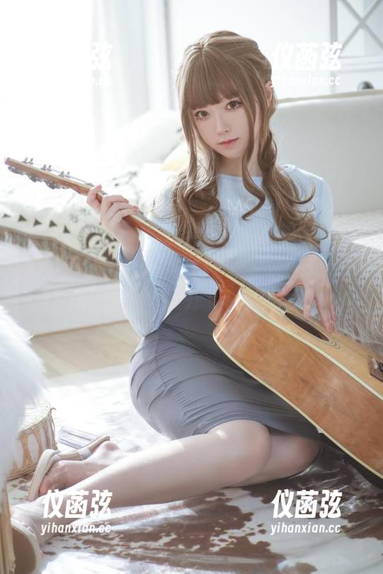 定制的黑色，图中有何玄机？速看asagiriai(爱ちゃん)的新总监作品！