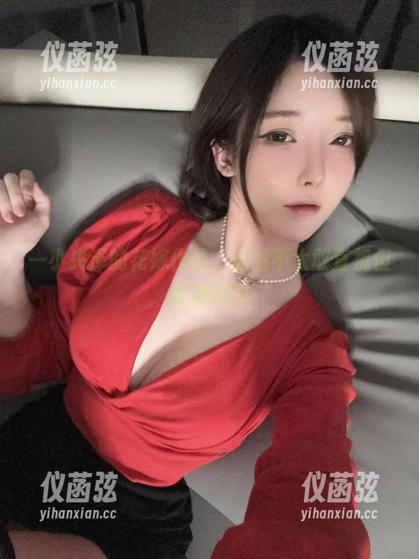 一小央泽的花嫁作品，虽然不太敢直视但就是想看
