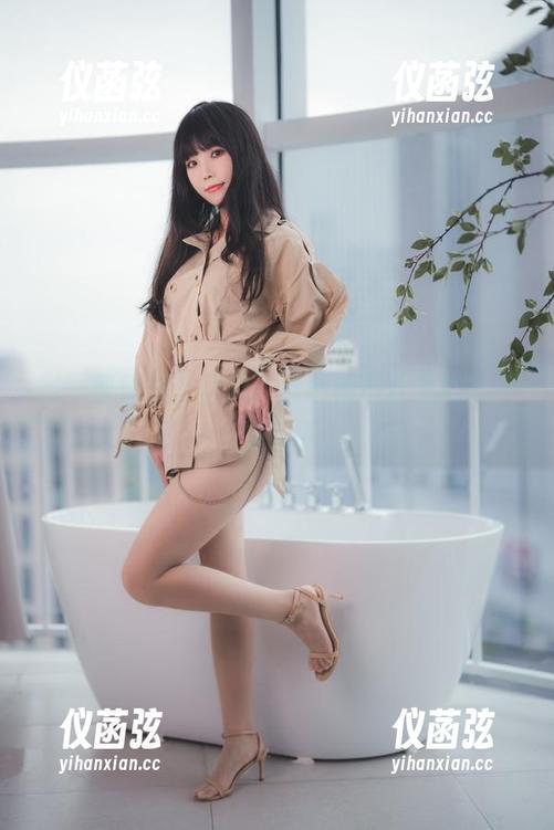 当一智智遇上空姐，这组美图合集绝对不容错过