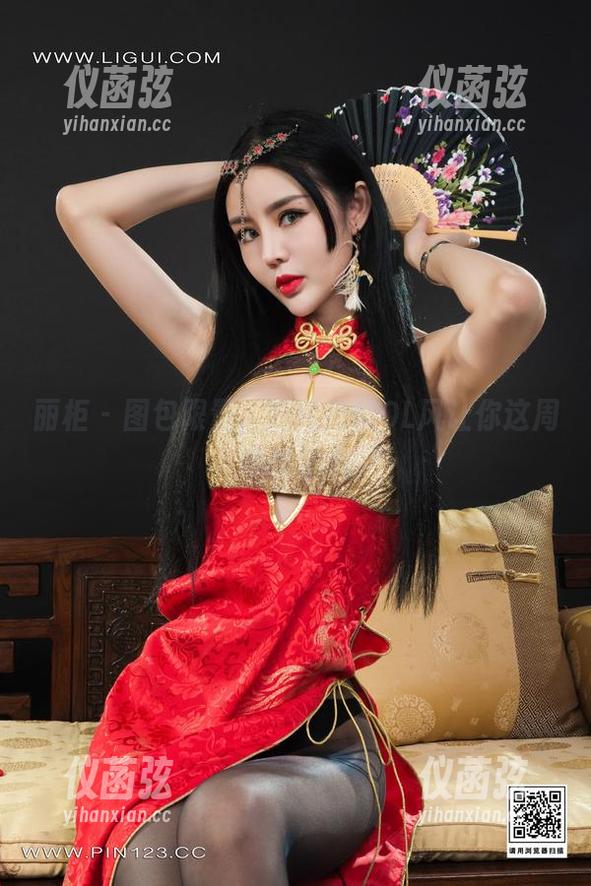 丽柜 - 图包限量，克拉拉的OL风让你这周却想露肩
