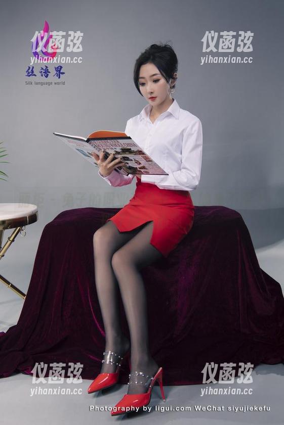 丽柜 - 兔子的职业装分享：真的是不想上班了的小心愿