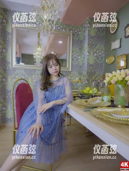 丽柜 - 翻开蕊蕊的少女图包，不知不觉就迷失在了那片纯真的迷雾中