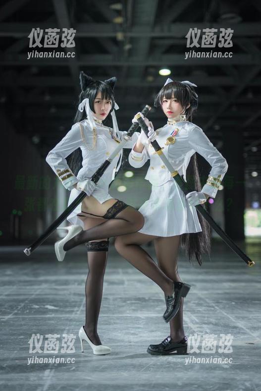最新的九曲Jean美脚作品，套图中的每一张都在默默问你：脚药水准备好了么？