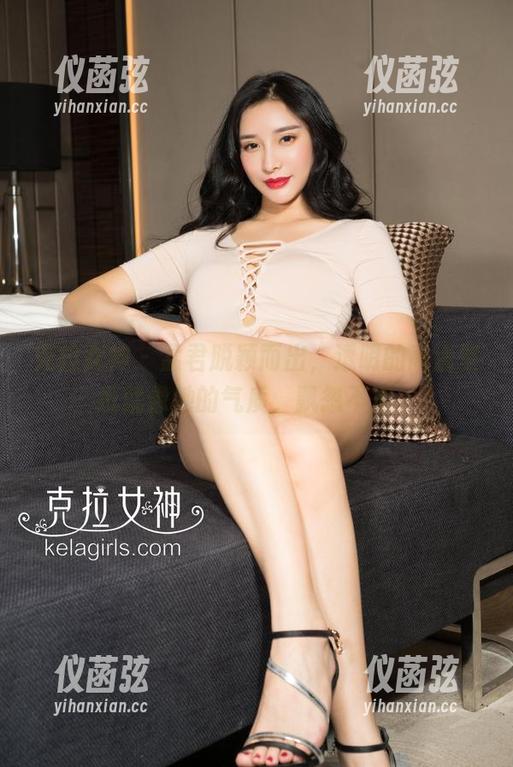 克拉女神 - 孟君脱颖而出，透明的高清壁纸就像她的气质，飘忽不定。