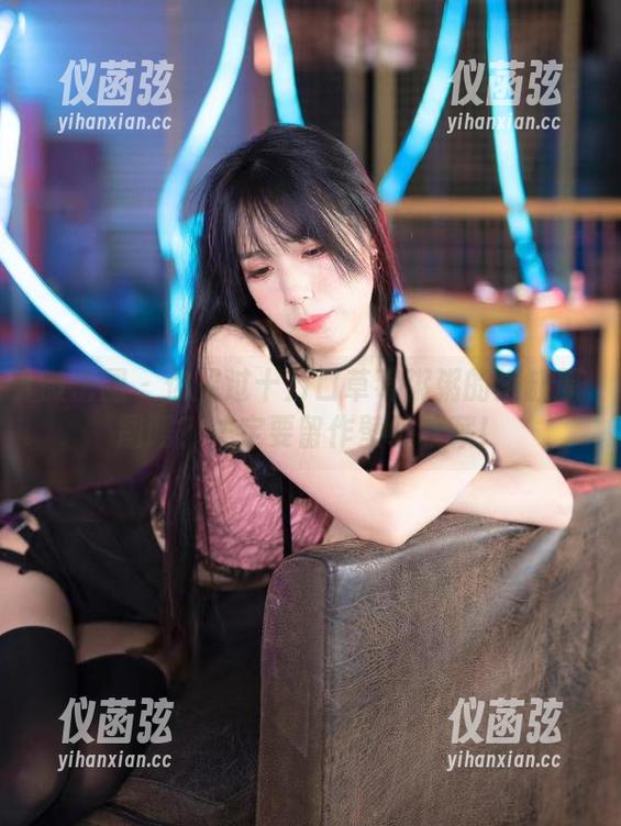 十万口草莓粥粥 微密圈 - 你见过十万口草莓粥粥的浴缸原图吗?一定要留作壁纸收藏!