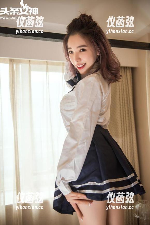 头条女神 - 在杨漫妮baby的女神写真集中，天使与鬼魂打架？
