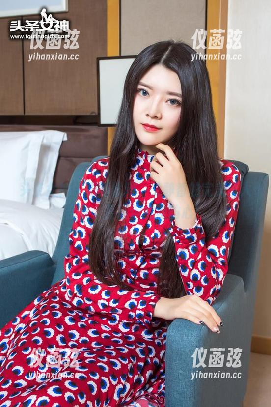 头条女神-艾静香 头条女神 - 别再犹豫,艾静香的完美情人合集,直达你免费的心!