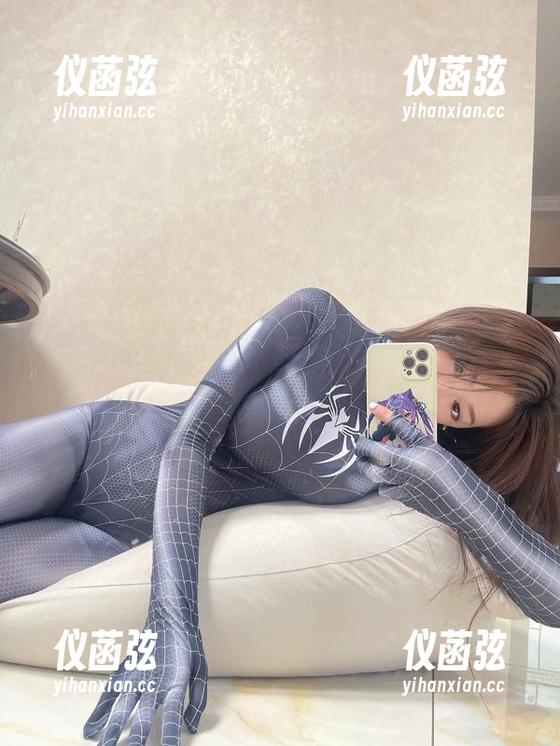 微密圈 - 看奶宝妹纸最新的清纯写真集，我只想问：这是真的她吗？