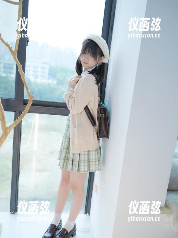 少女秩序-小满 少女秩序 - 小满的空姐套图,真的是资源界的翘楚,直达云霄!