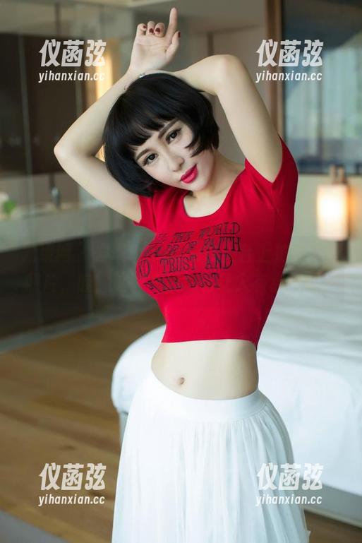 尤果网 - 发现Maggie在天台上拍的这些照片，哇，这种气质怎么让人有点撩呢？