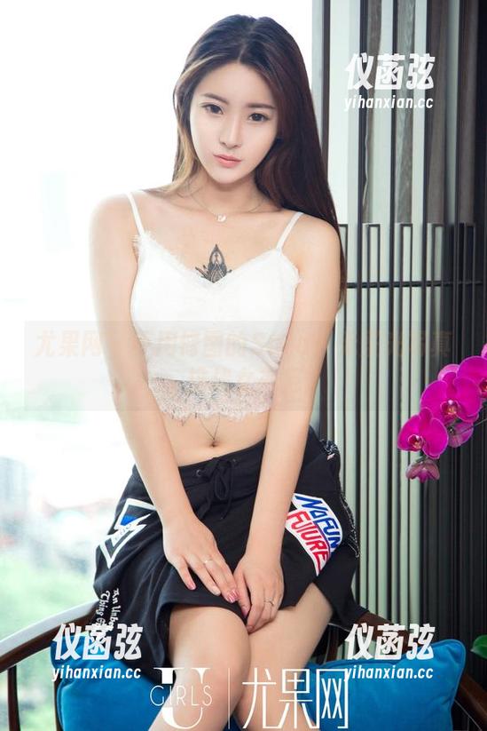 尤果网 - 不用修图的Sara：无圣光写真挑战女神范