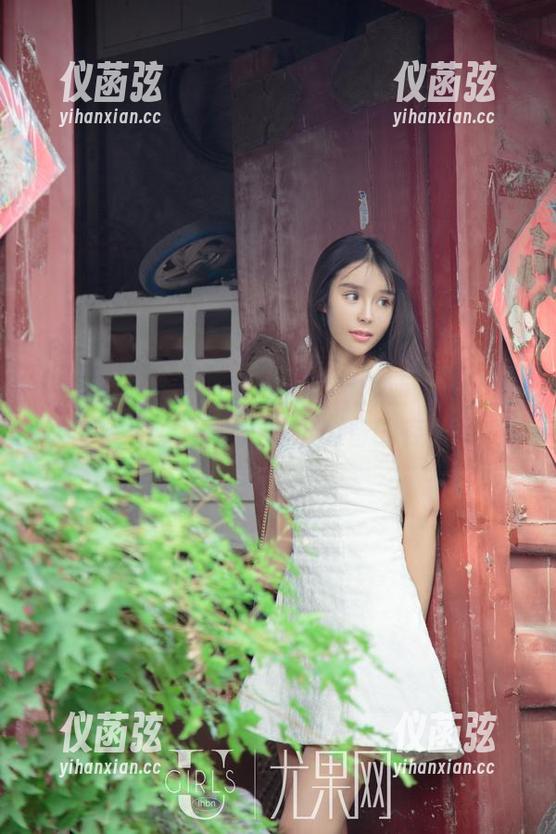 尤果网 - 绅士们看过来！张小西Ann女仆写真，下载清单上必备的存在