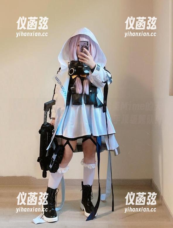 碧蓝航线还有这种操作？弥美Mime的天狼星COS图片让我想立马入手顶级舰队！