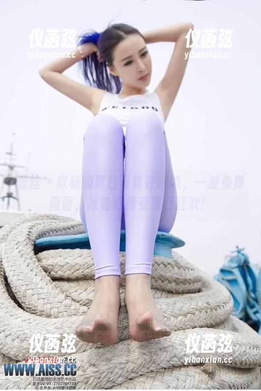 爱丝 - 欣杨的夏日写真在呼唤，一波免费画面，准备好接受夏日狂欢！