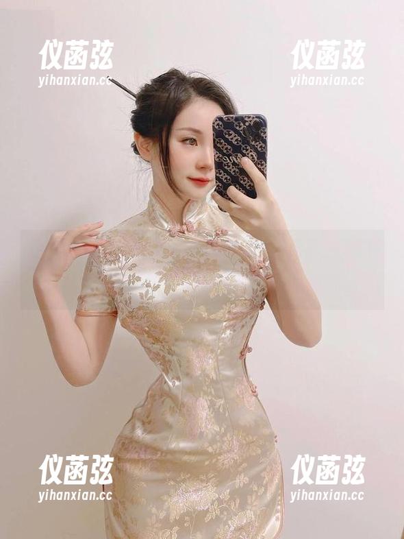 微密圈 - 当禅雨儿Lynne化身无圣光秘书，图集中只留下灵魂！
