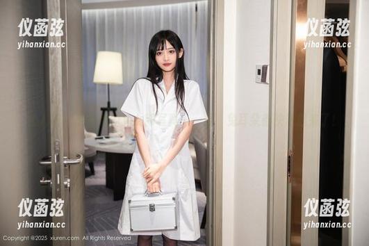 秀人网-唐翩翩 秀人网 - 唐翩翩的兔女郎写真——看,兔耳朵都快翘起来了!