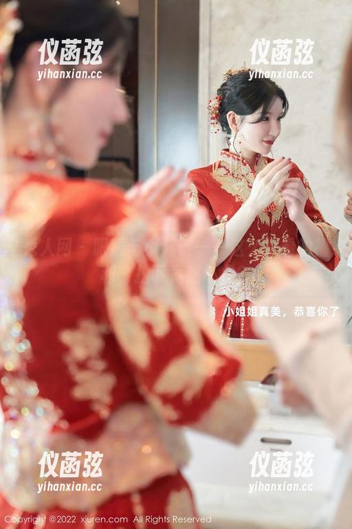 秀人网 - 眼镜与小嘉敏——这么好看的福利，拍下竟然不累？