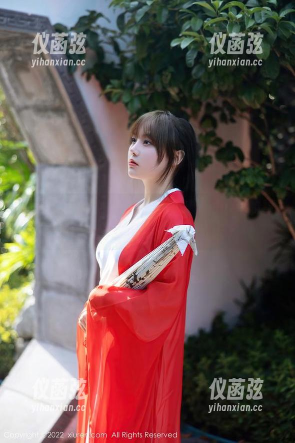 秀人网 - 兔女郎来也，江淑影river的福利是为了作品还是为了春天？