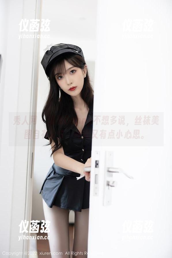 秀人网 - 浅浅Danny不想多说，丝袜美图自有分寸，纯粹又有点小心思。