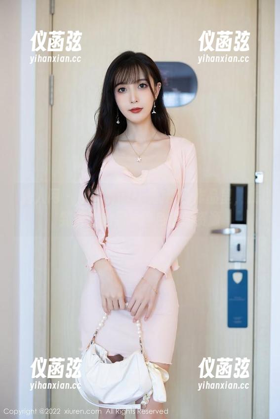 秀人网-琳琳ailin 秀人网 - 从琳琳ailin的粉色作品里,找到人生的另一种色彩和资源