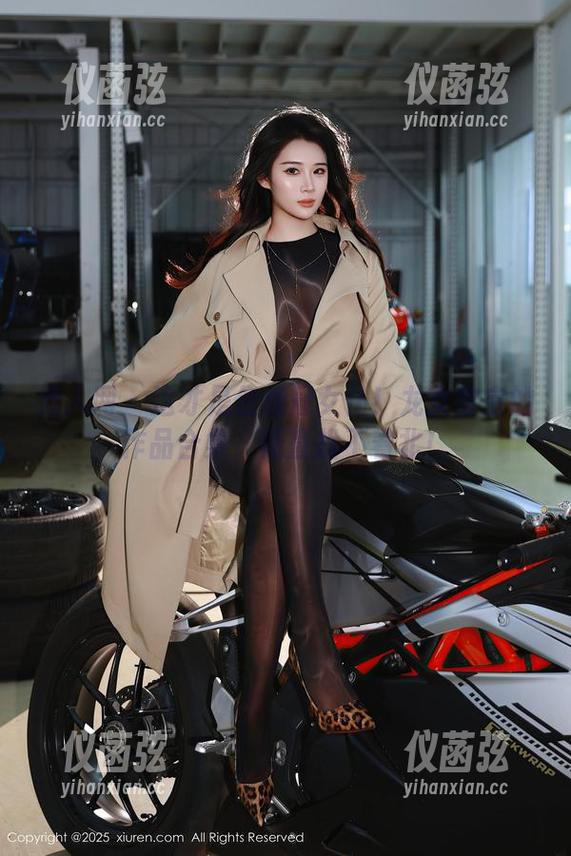 秀人网 - 这才是位桂冠女仆！龙女宝宝的作品合集，简直找不着北！
