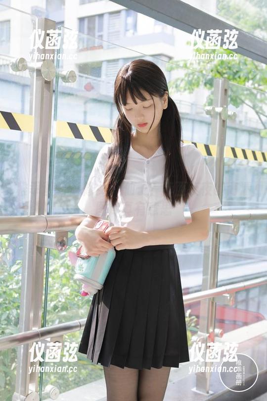 稚乖画册 - 修女or仙子？赤西夜夜的高清图库真有意思