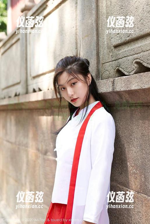 蜜桃社-Rola 蜜桃社 - 轻松拥抱Rola的甜心,免费的美图还不来收?