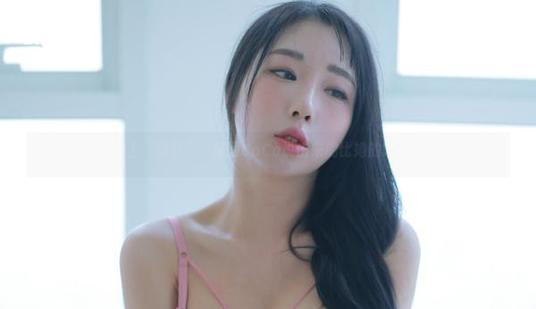 当高清遇上“渴望”：韩国CoCo说出来的比她的眼神更迷人。